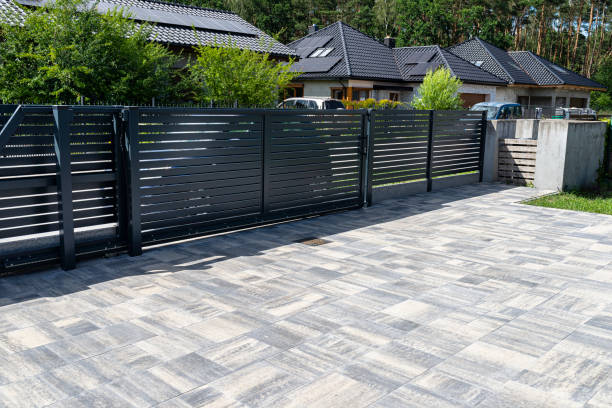 Best Commercial Driveway Pavers  in Windom, MN